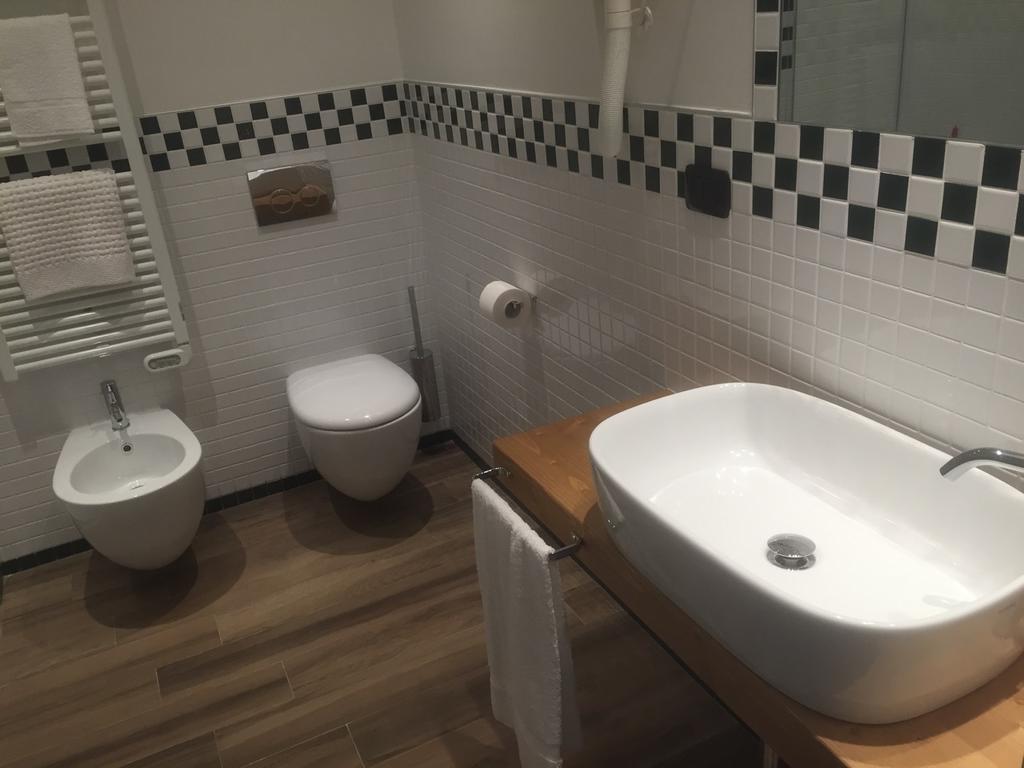 Locanda Ai Due Orsi Милан Номер фото